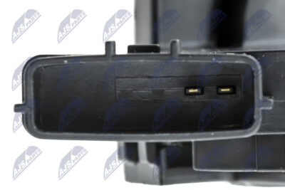 Broasca usa Nissan Patrol Y62, dreapta spate