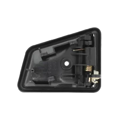 Maner interior usa Suzuki Vitara